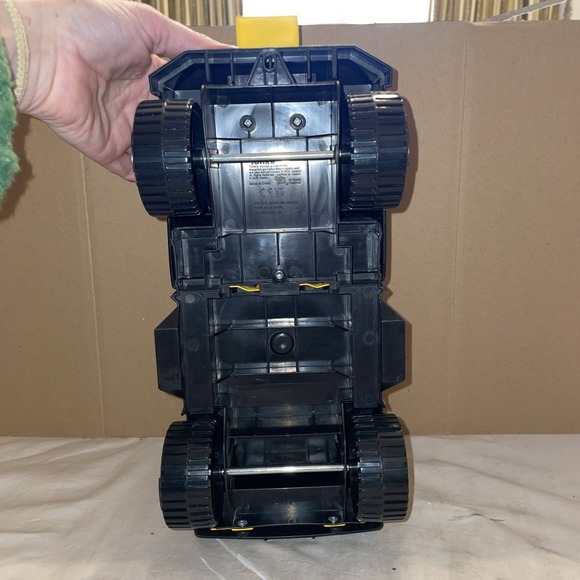 NICE 2020 Tonka Road Service Wrecker Tow Truck Yellow Metal & Plastic Toy - Picture 12 of 12